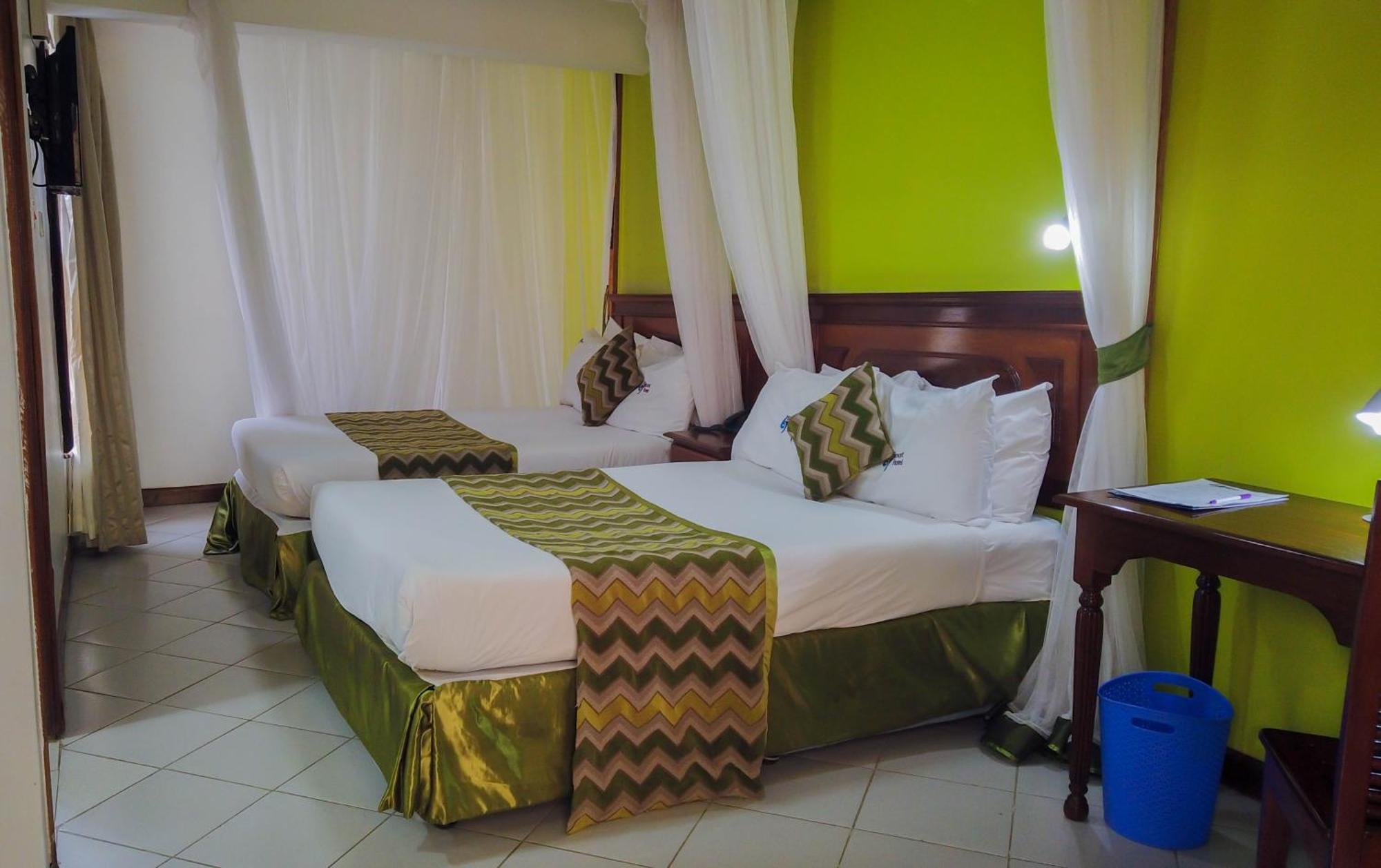 67 Airport Hotel Nairobi Mlolongo Exterior photo