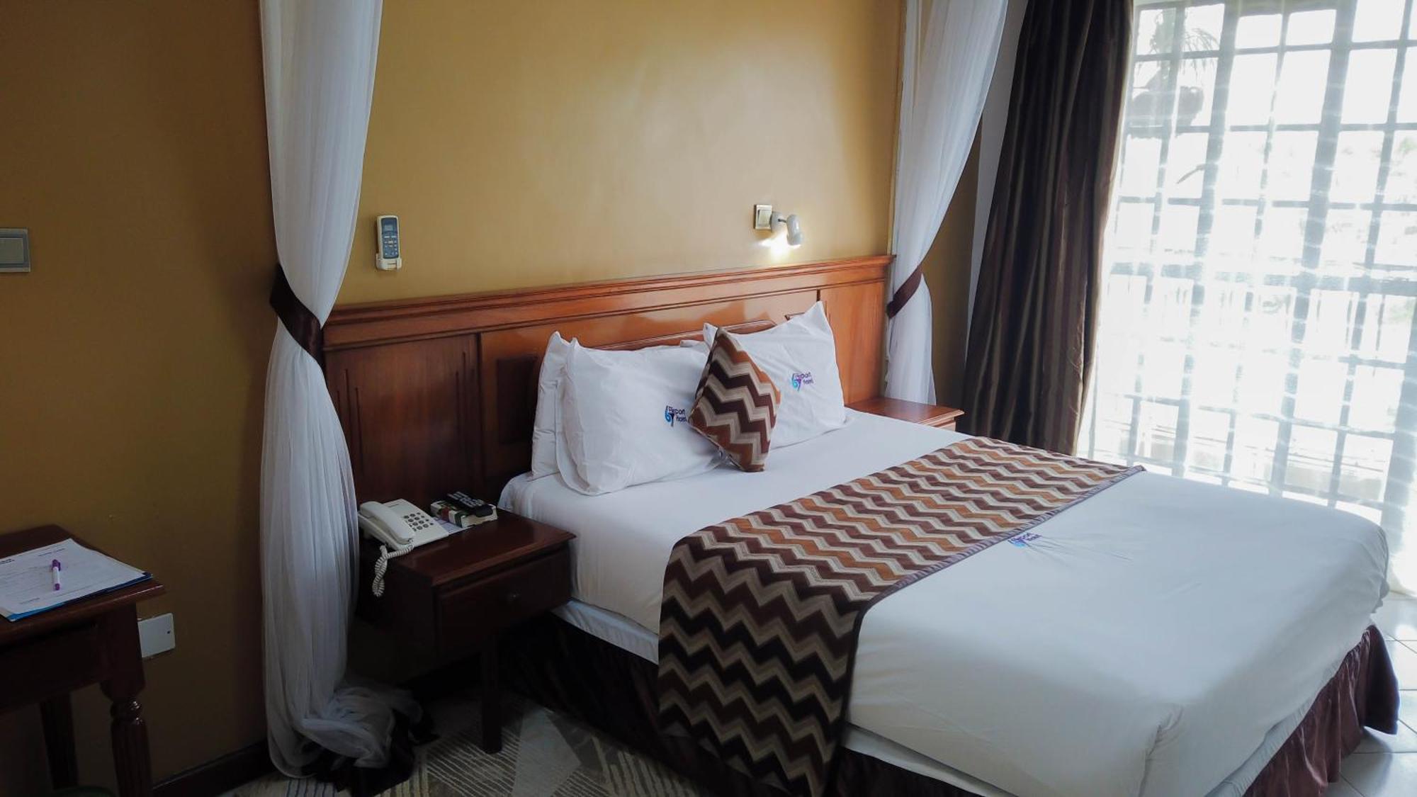 67 Airport Hotel Nairobi Mlolongo Exterior photo