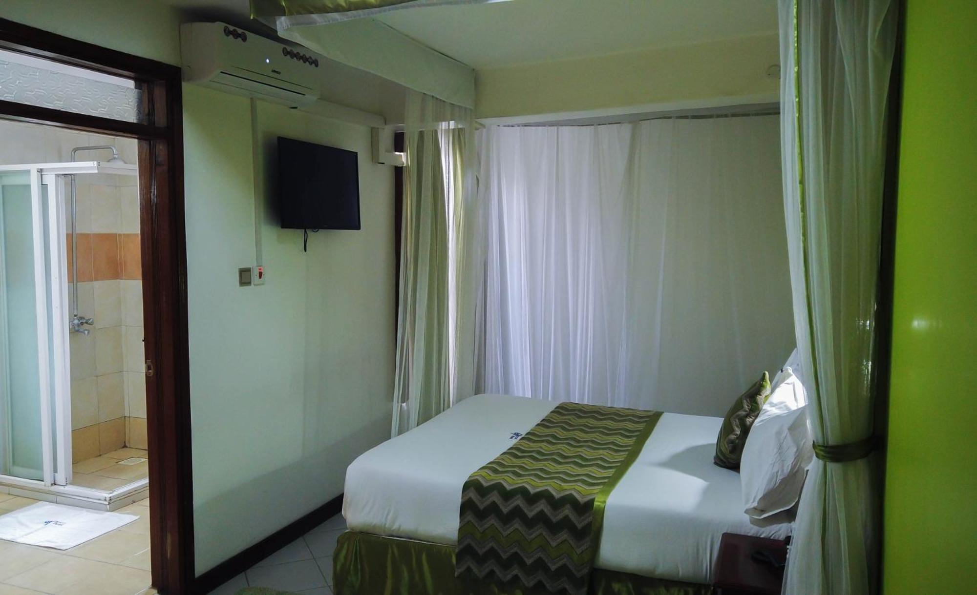 67 Airport Hotel Nairobi Mlolongo Exterior photo